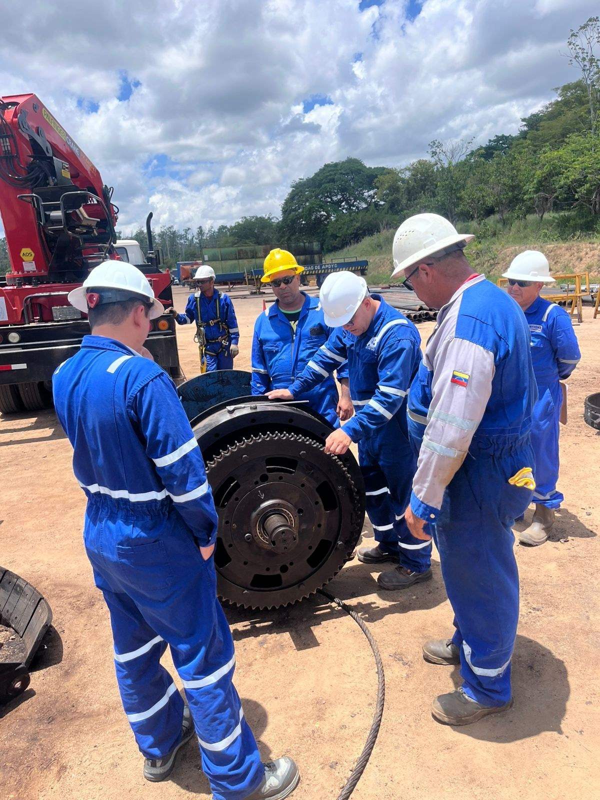 Cuadrilla de Farfar alrededor de un embrague